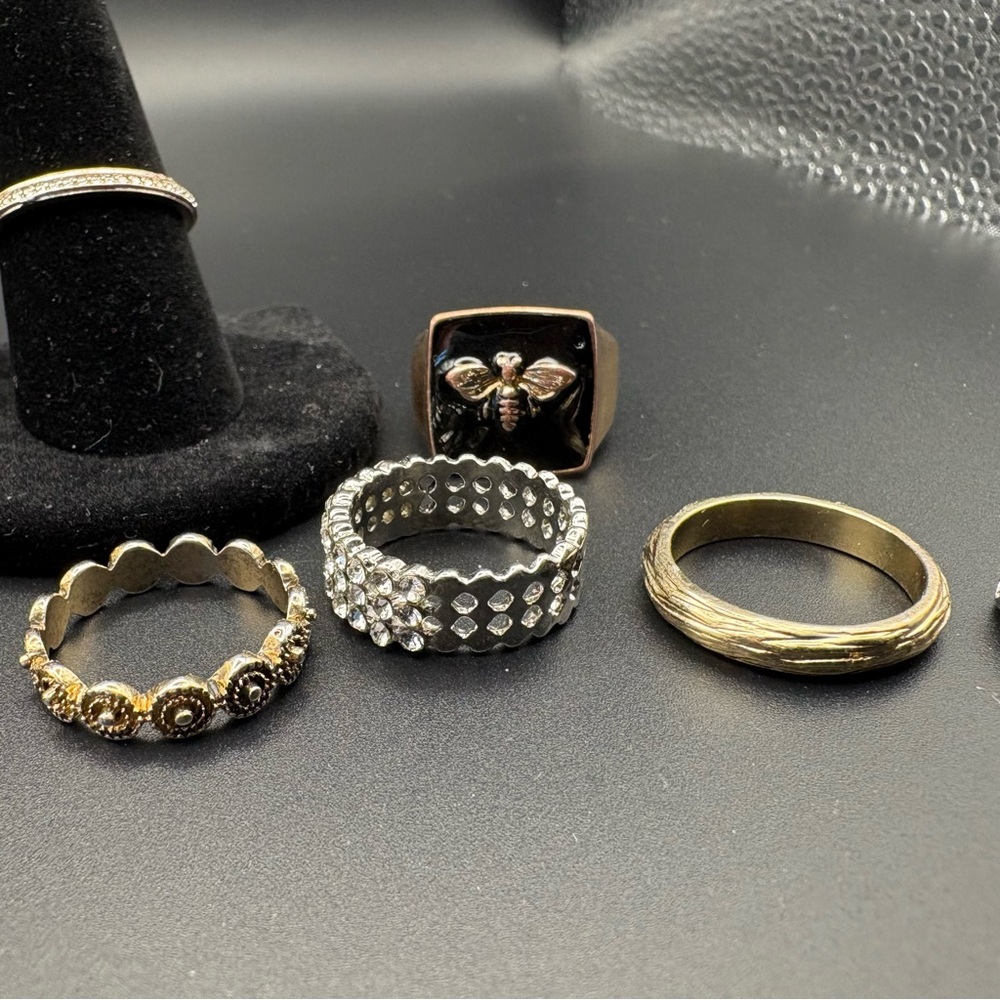 Elegant Mixed Rings - Picture 7 of 12
